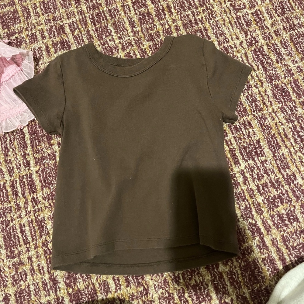 brandy melville baby tee